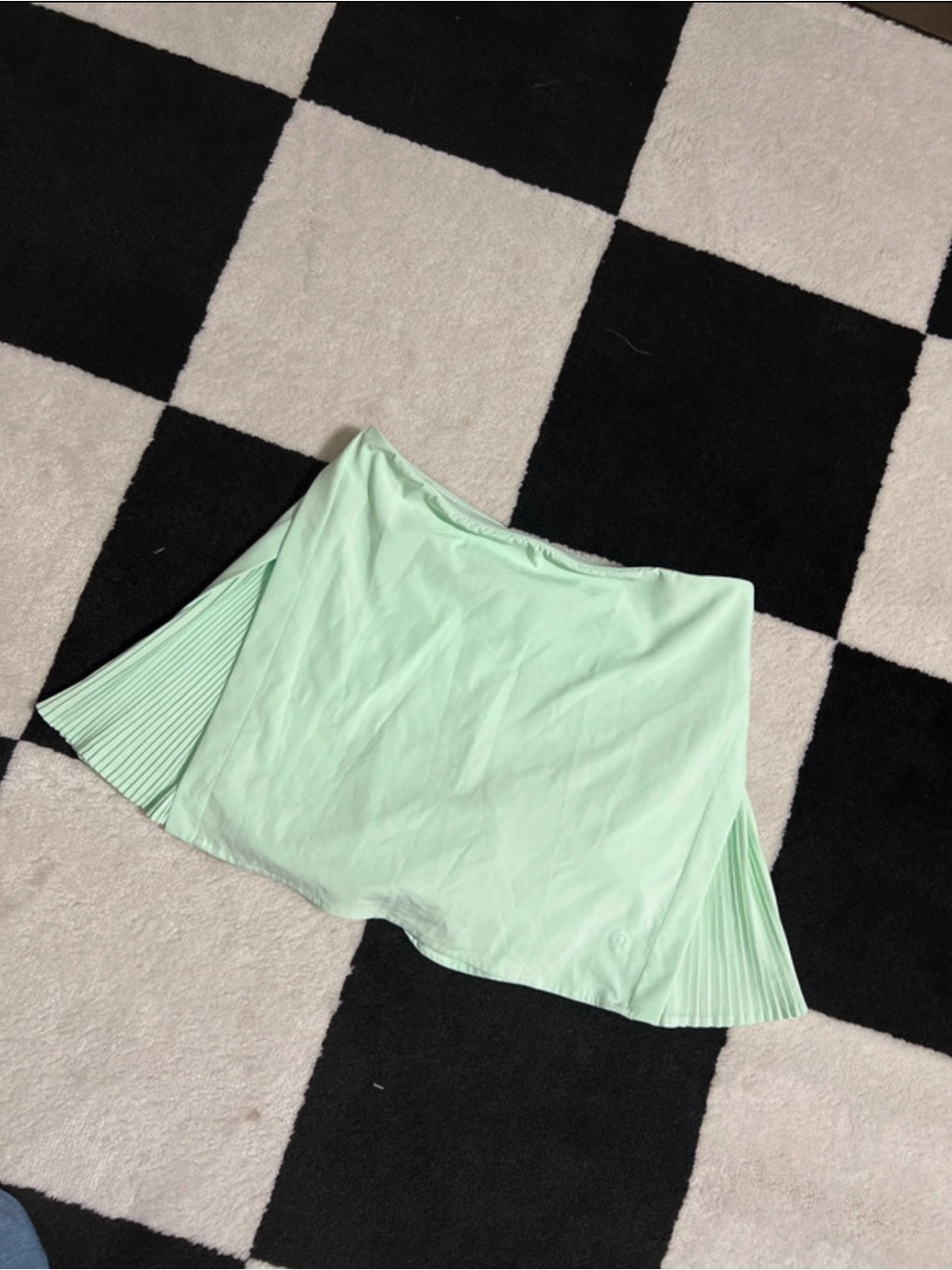 Lululemon Mint Green Pleated Side Mini Skirt